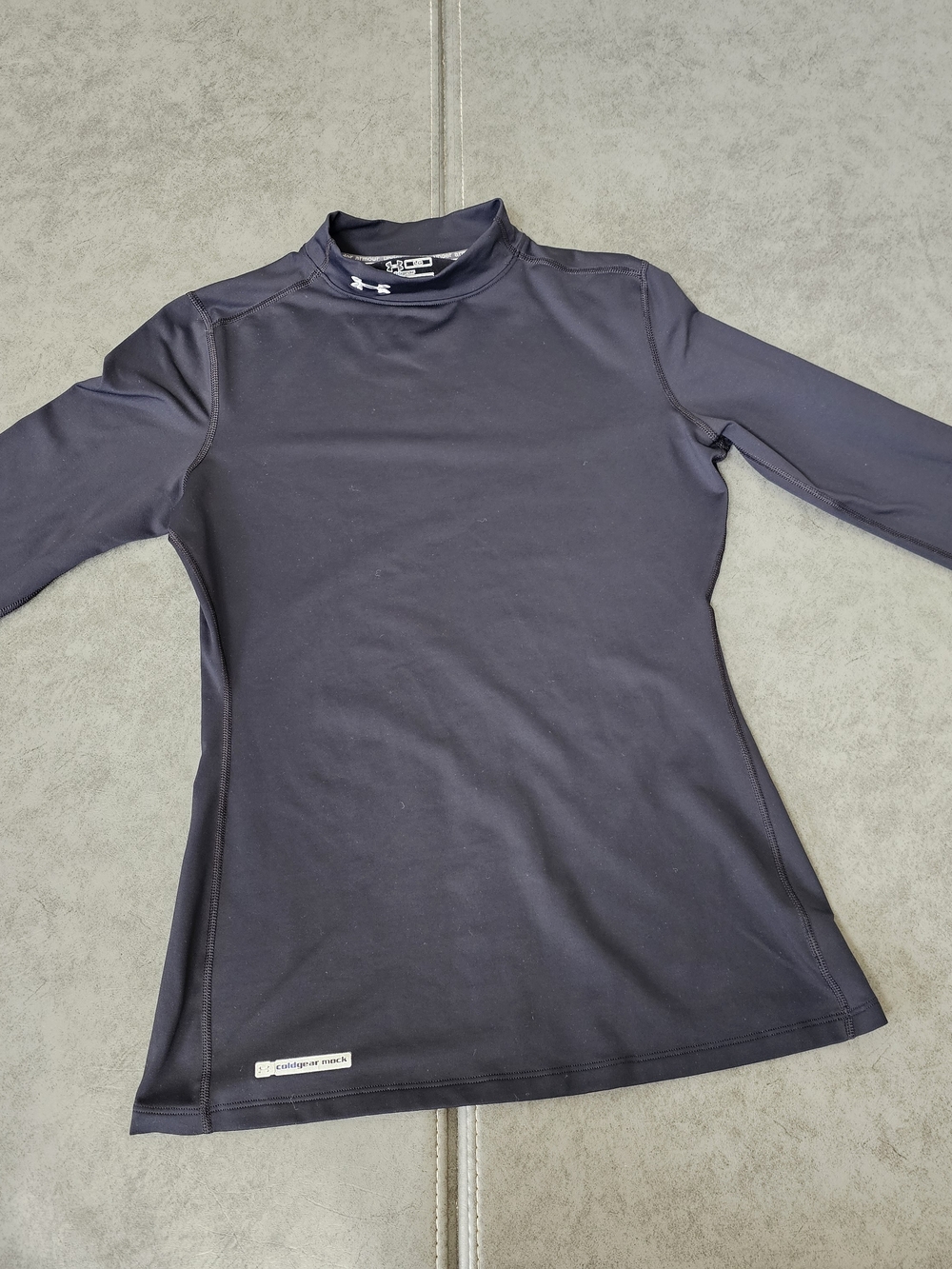 Under Armour Women's Black Compression Base Layer Long-Sleeve Top Large
